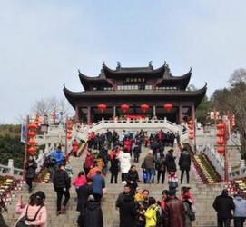 南宁湖北旅游攻略(七月湖北旅游攻略)