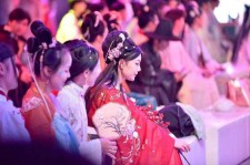 南宁汉服模特兼职(想做汉服模特去哪里找)