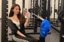 南宁我是一名瑜伽锻练外加兼职模特(我是一名瑜伽锻练外加兼职模特小说)