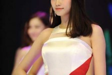 南宁成都特大模特兼职**(成都服拆模特兼职是实的吗)