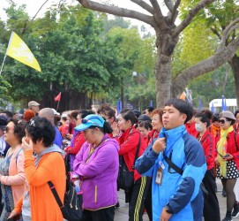 南宁私人伴游是什么 杭州一女大学生出租自己做陪游 每天收费千元