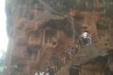 南宁乐山旅游攻略(乐山旅游攻略自由行路线推荐)