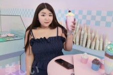 南宁胖模(胖模特穿衣搭配图片)