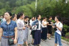 南宁中国的曲男伴游的简单介绍