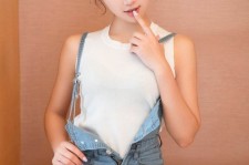 南宁包含上海兼职女伴游模特预约小薇微信的词条