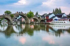 南宁上海旅游攻略(上海旅游攻略手抄报)