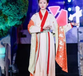 南宁汉服模特是哪种兼职的吗(网上雇用古拆汉服模特可信吗)