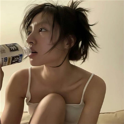 南宁商务伴游的职业素质与礼仪要求