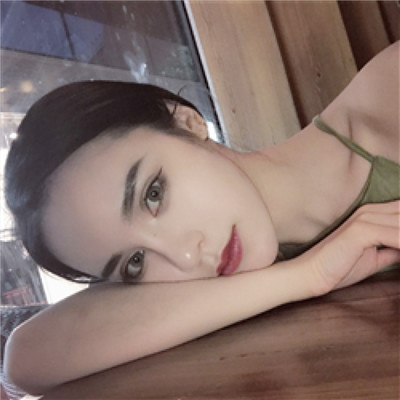 南宁伴游女生王梓萱资料