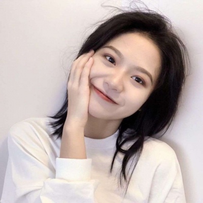 南宁伴游女生鲁觅舞的资料