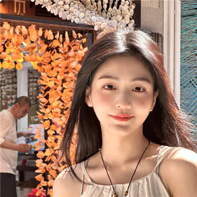 南宁伴游女生张墨墨的资料