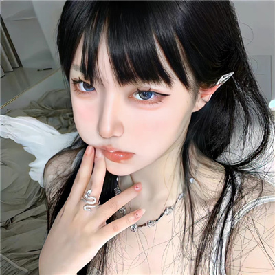 南宁伴游女生东方镜月的资料