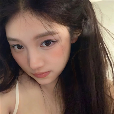 南宁伴游女生张末薇的资料