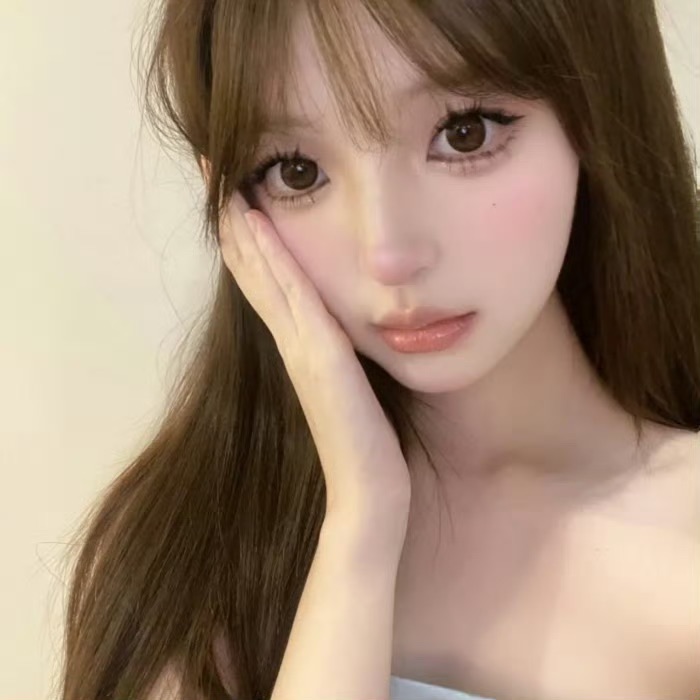 南宁伴游女生星晚的资料