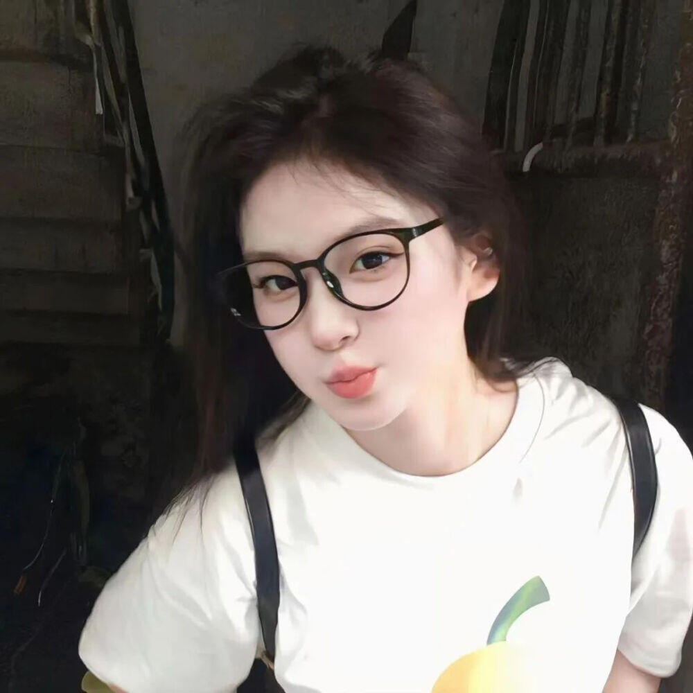 南宁伴游女生桃桃的资料
