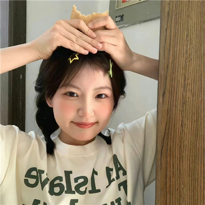 南宁伴游女生蒯慧雅
